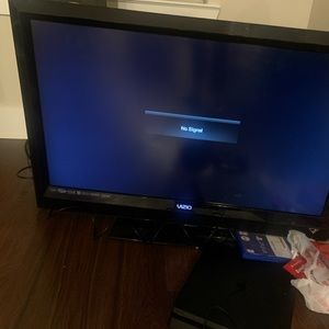 32 Inch Vizio TV